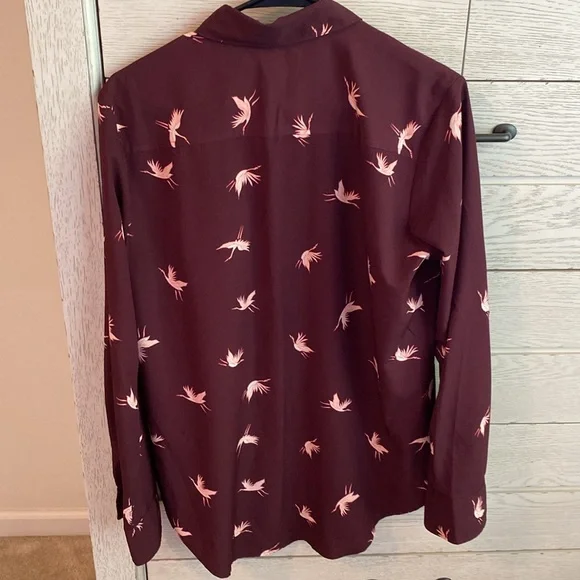 Button up fun print top - Picture 3 of 4